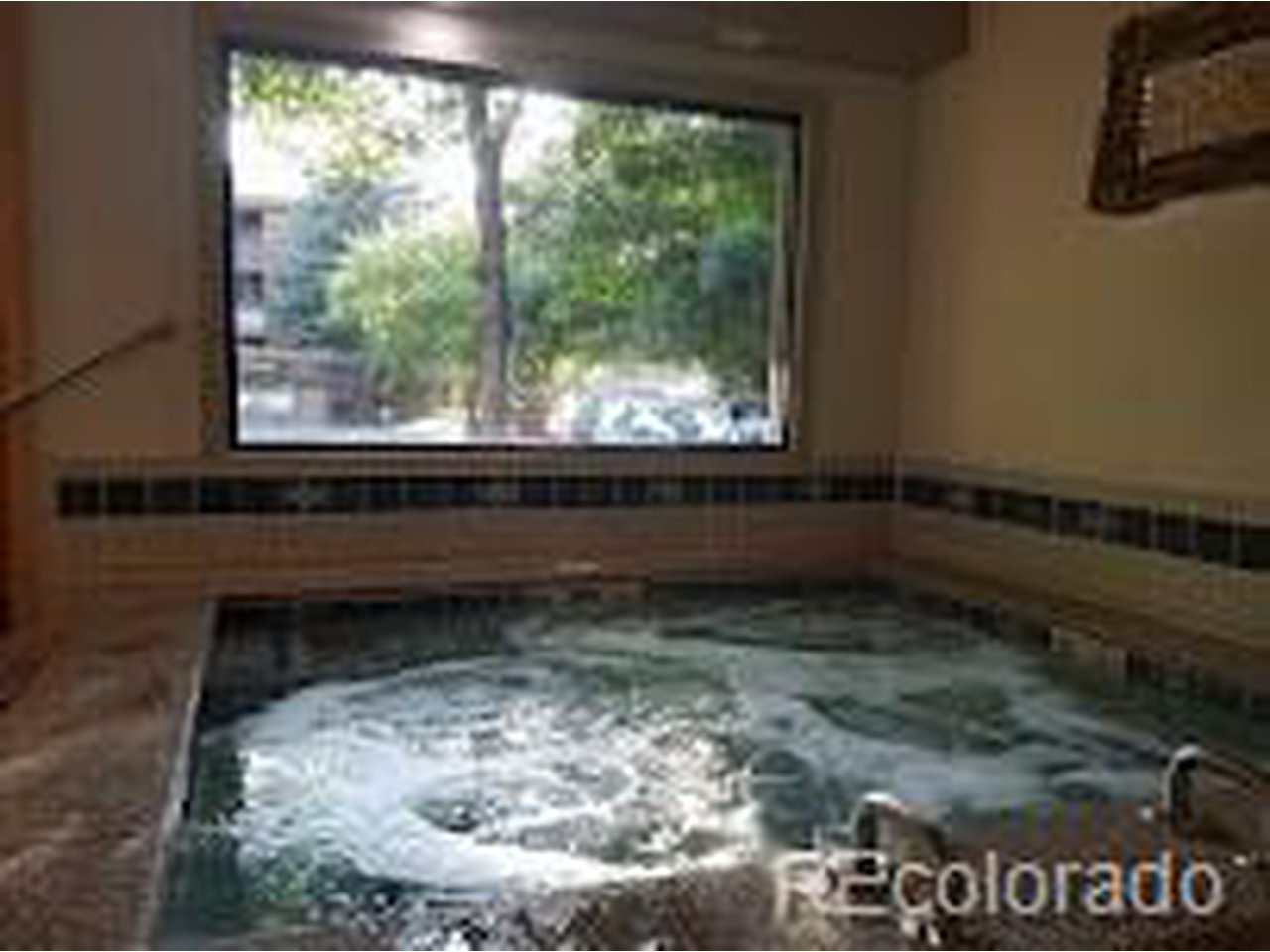 2802 Sundown Ln 210