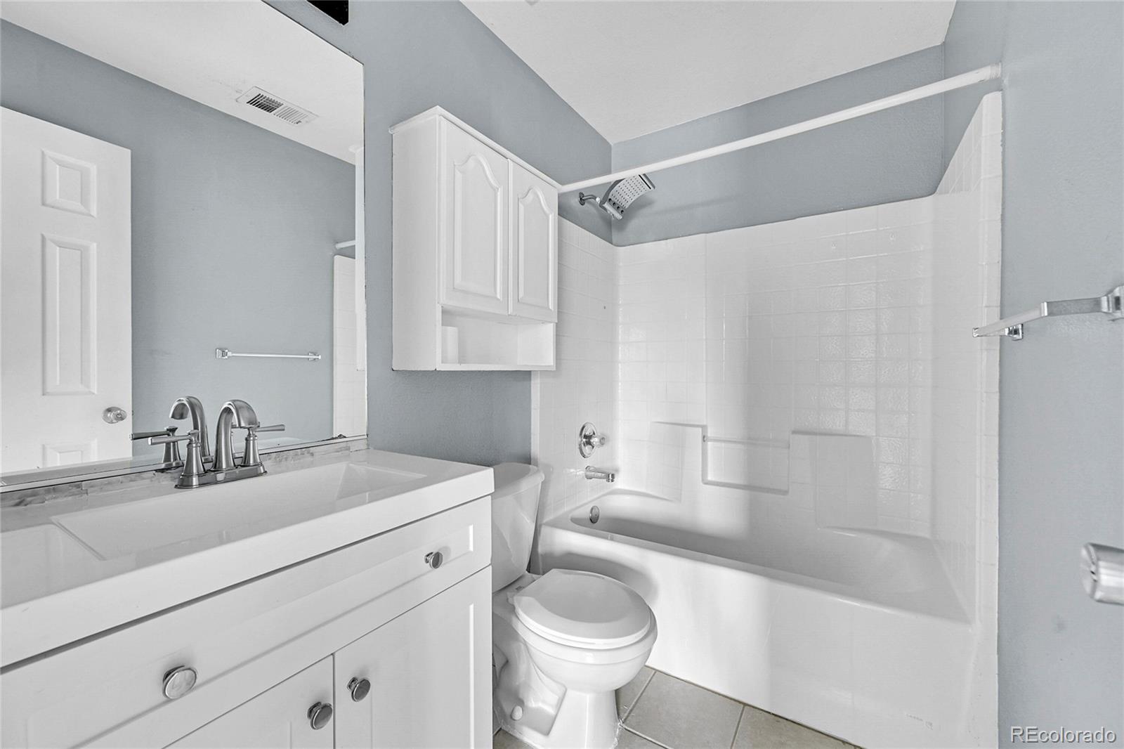 3226 W Girard Avenue Unit: D
