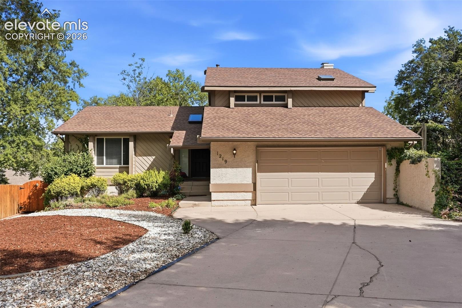 1219 Windmill Avenue Colorado Springs Co Us 80907 Bf253cc67810fee6b23d21cba937a7f4