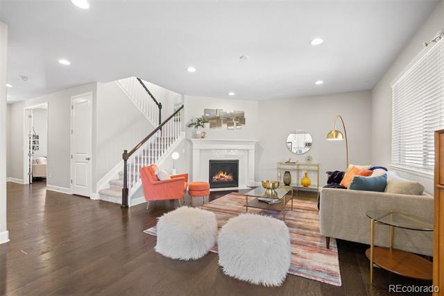 215 Horizon Avenue