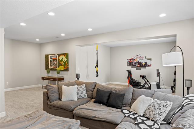 215 Horizon Avenue