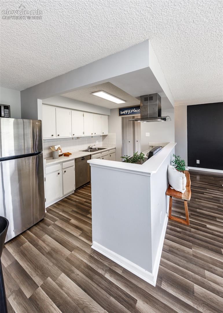 411 Lakewood Circle Unit: A1106