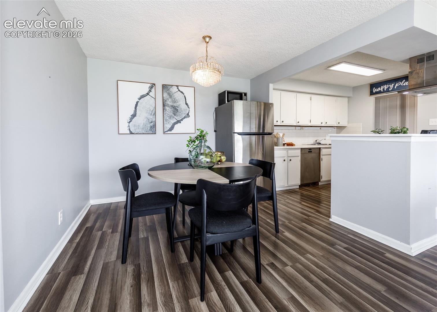 411 Lakewood Circle Unit: A1106