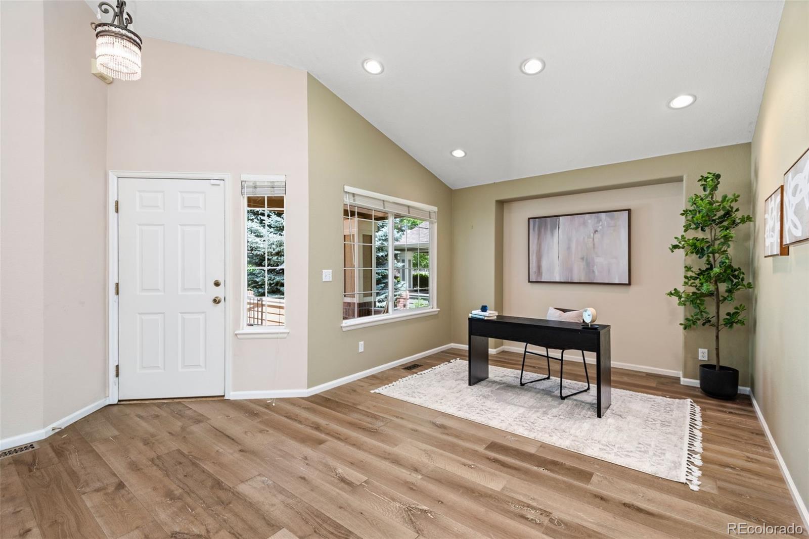 1884 S Marshall Circle