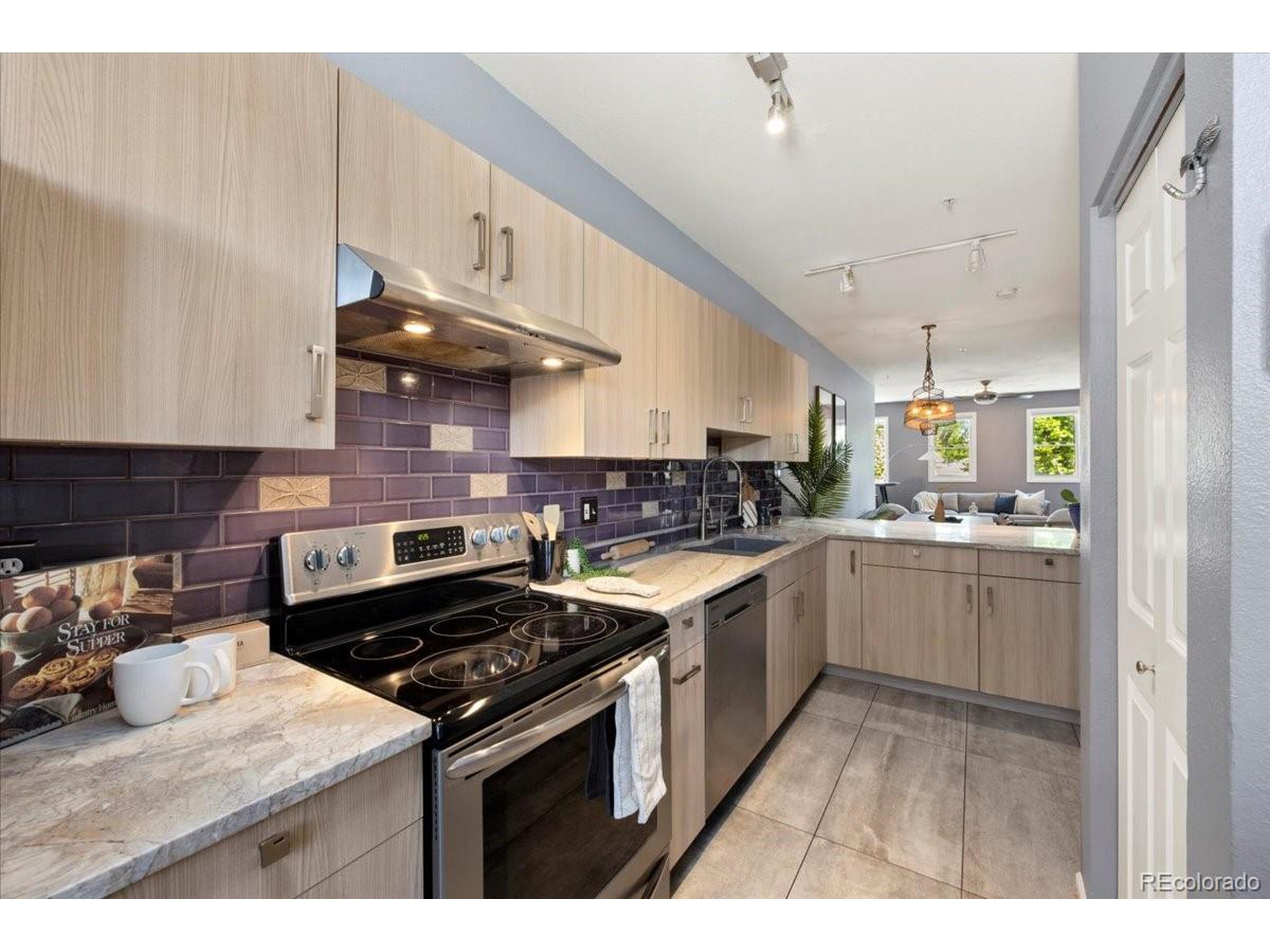 1715 15th St Unit: 2