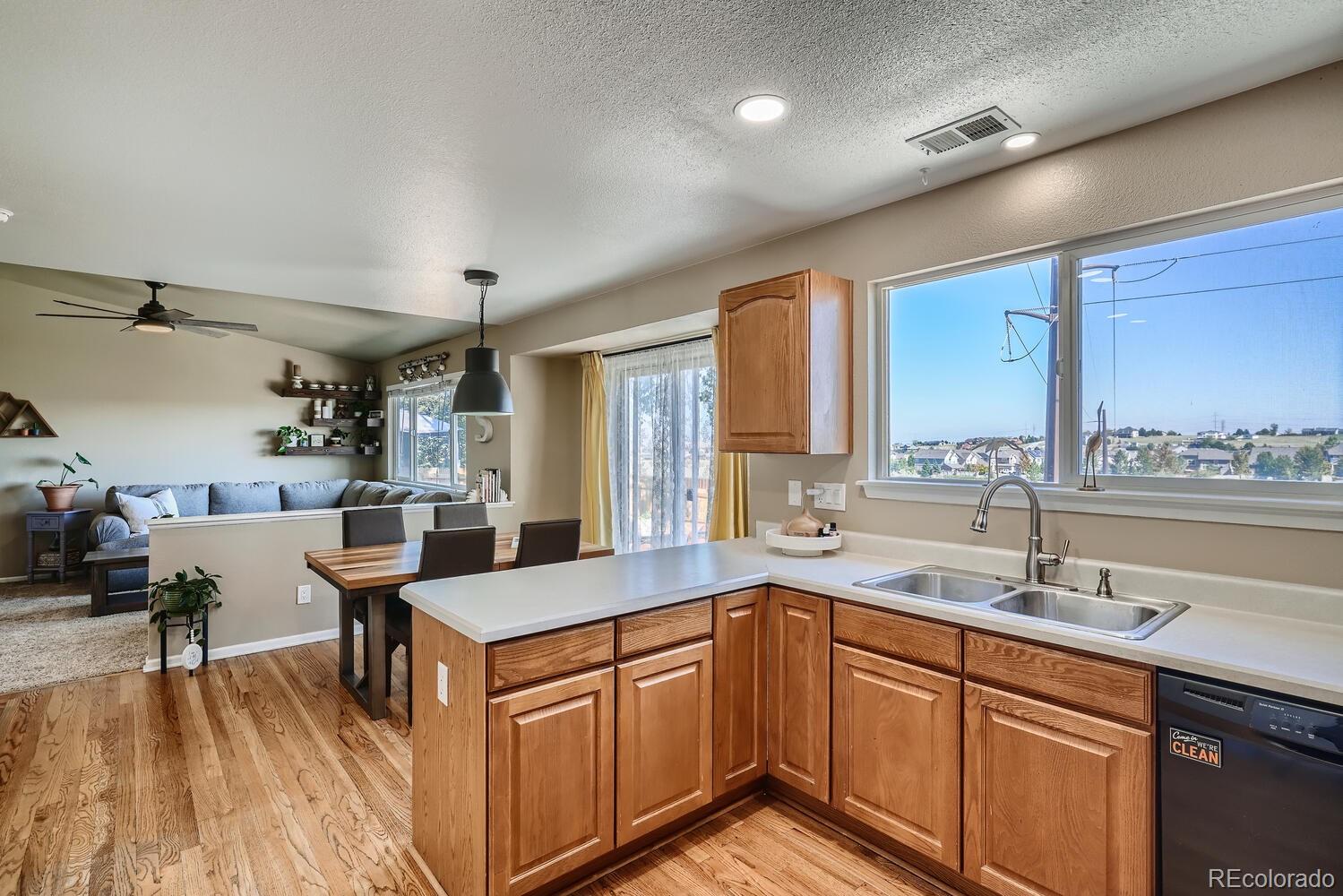 5536 S Yakima Way