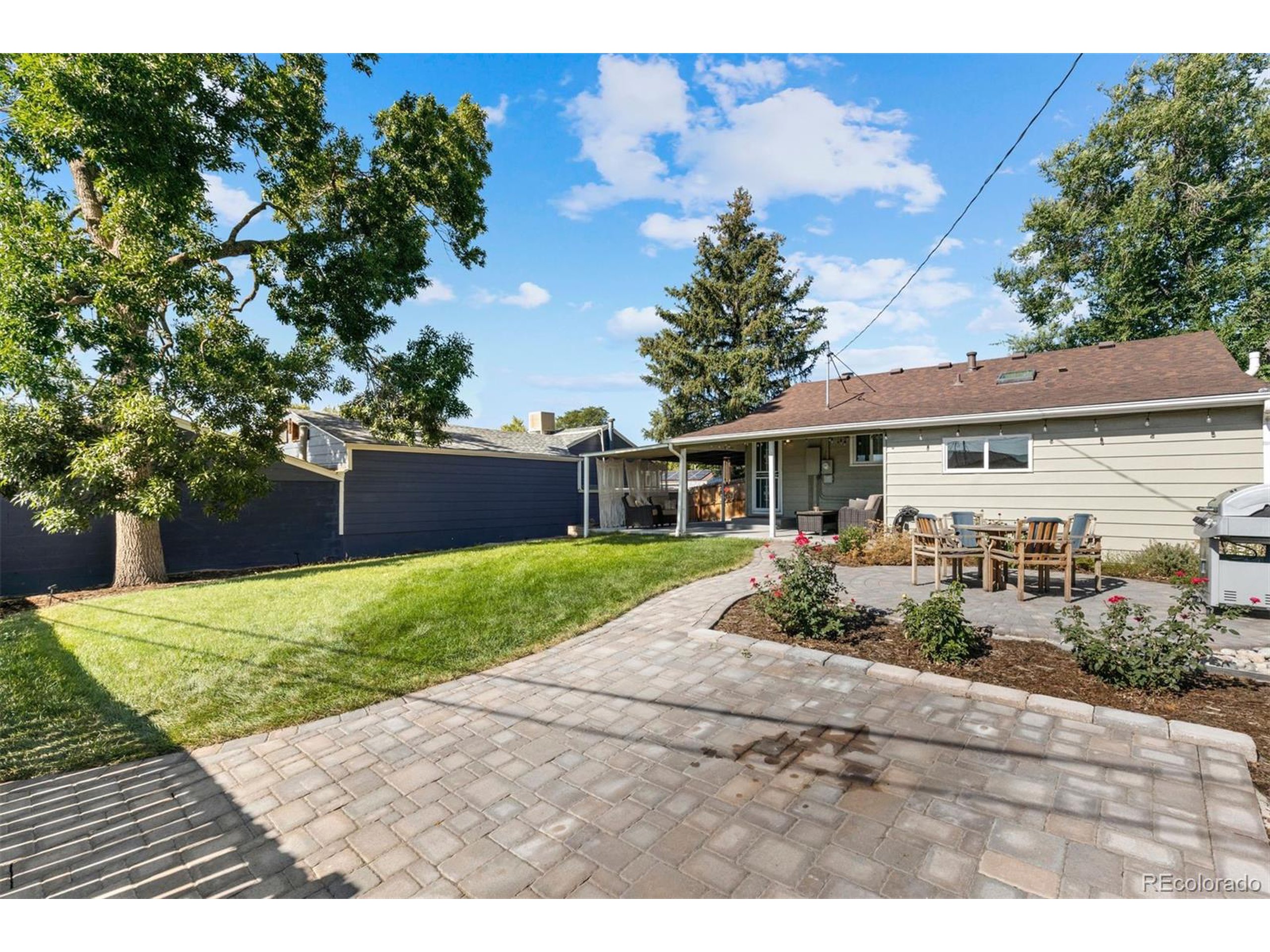 1372 S Quieto Ct