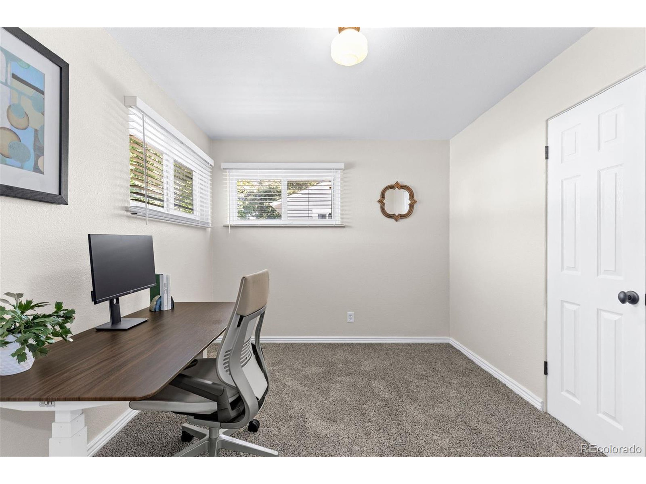 1372 S Quieto Ct