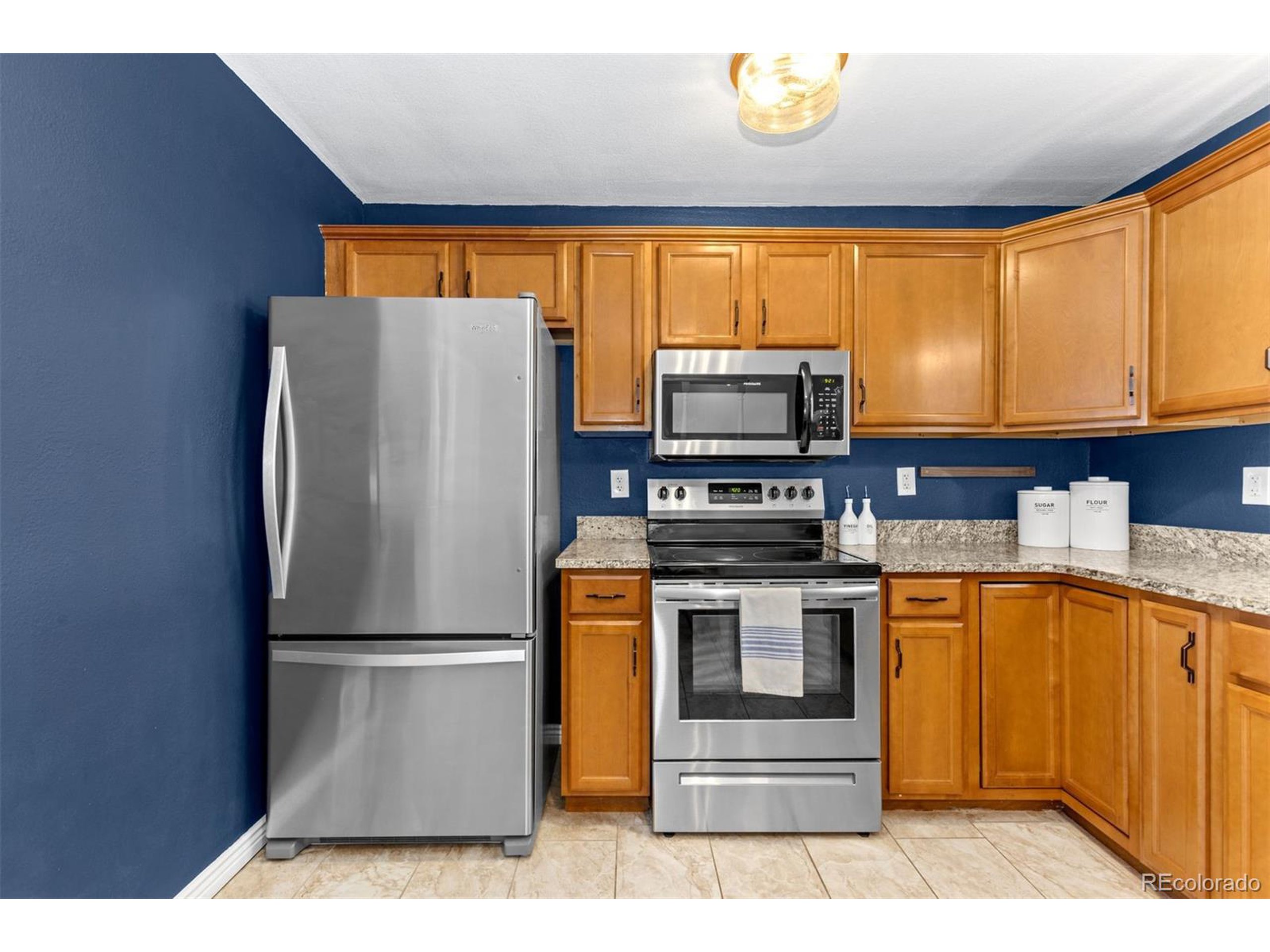 1372 S Quieto Ct