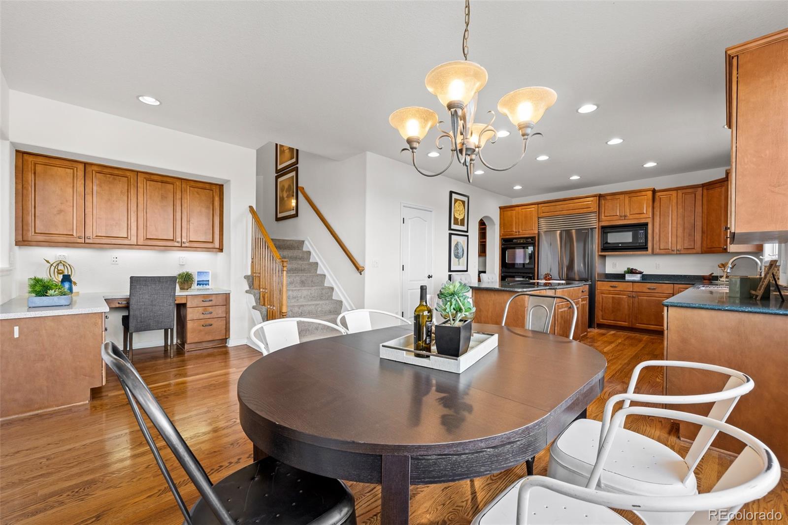 6006 S Lewiston Court