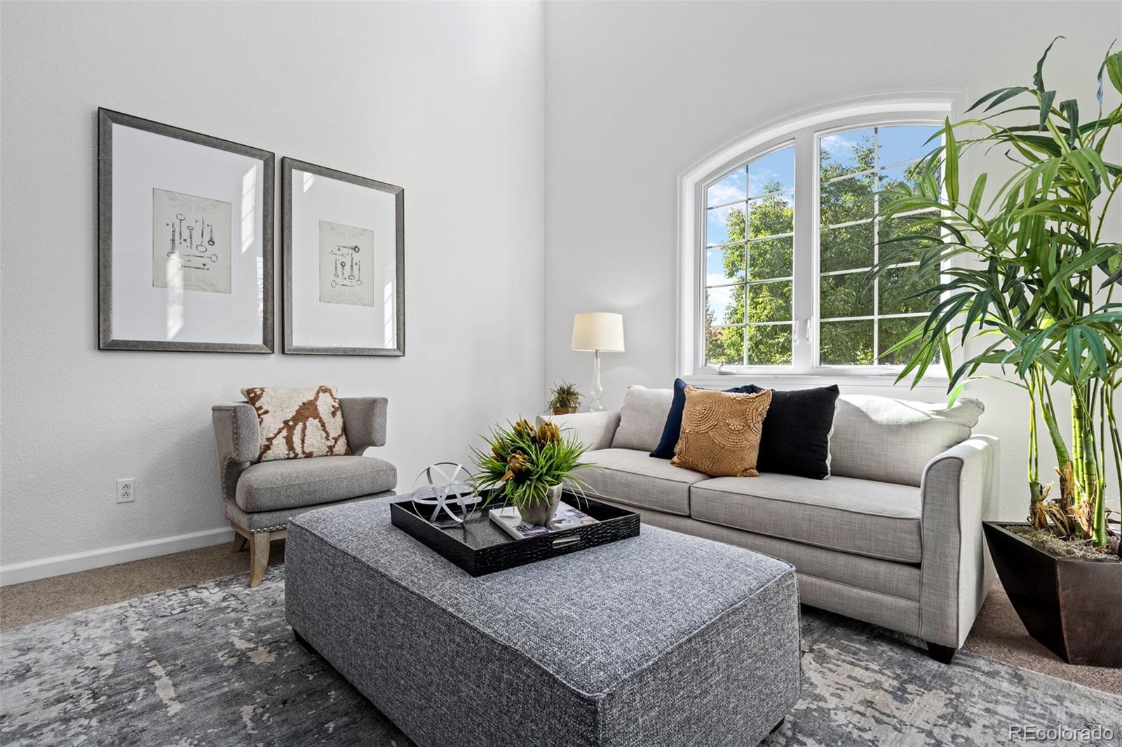 6006 S Lewiston Court