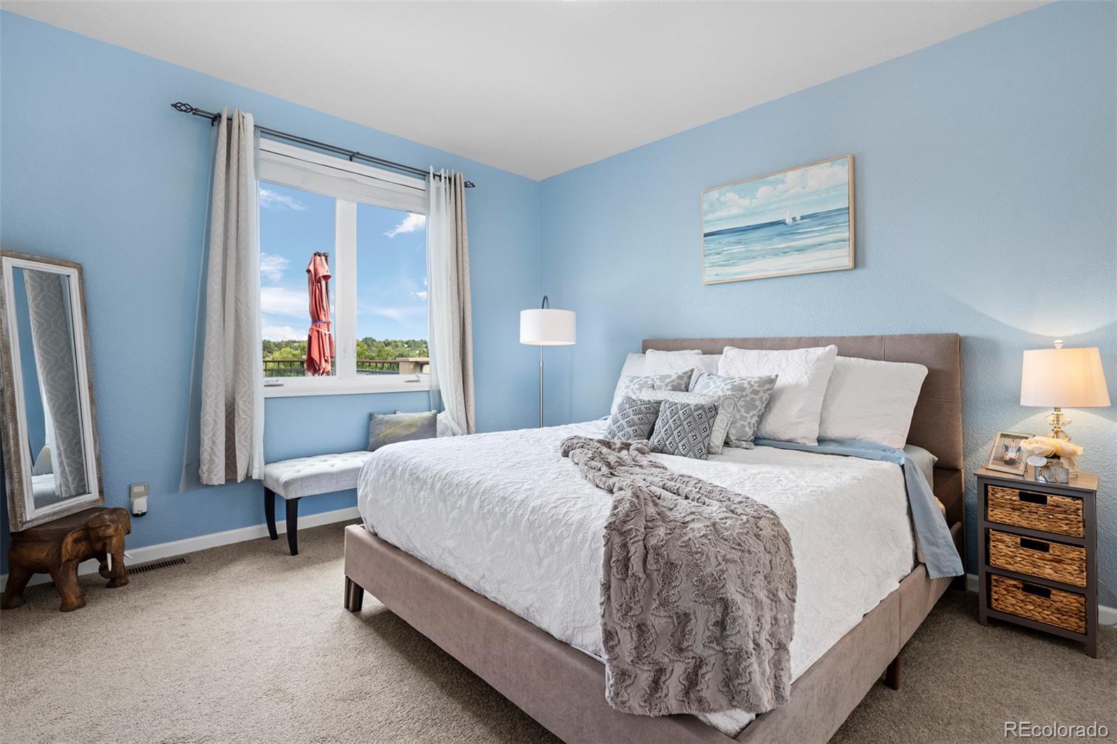 6006 S Lewiston Court