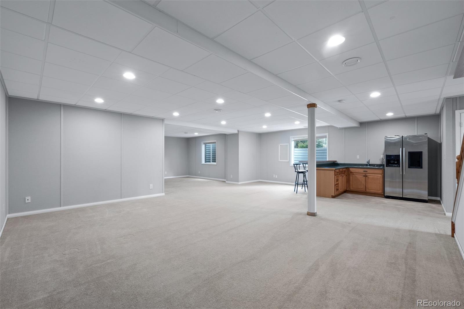 6006 S Lewiston Court