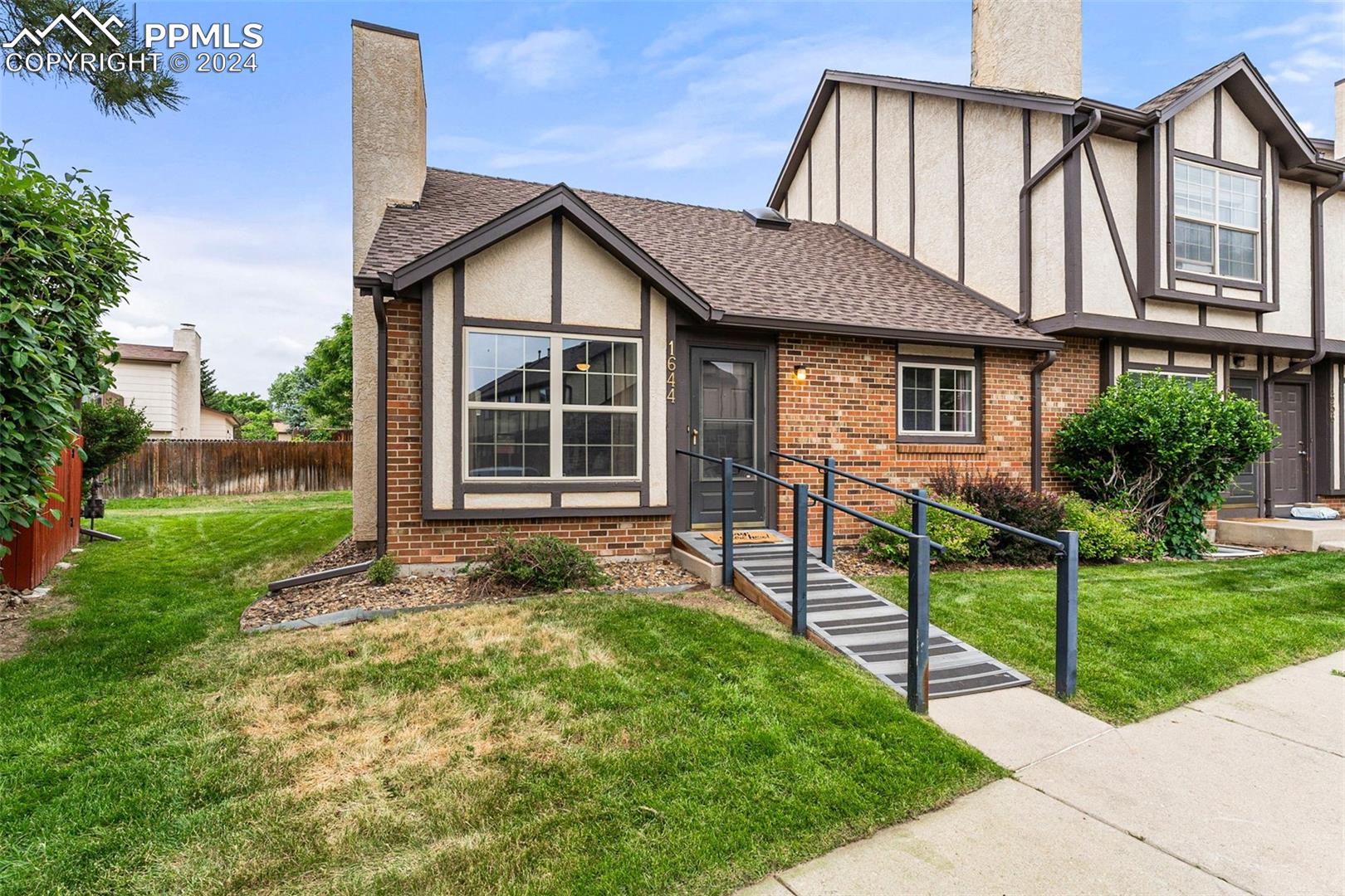 1644 Maitland Court