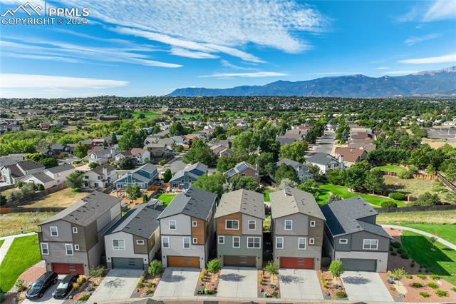 4127 Parkwood Trail