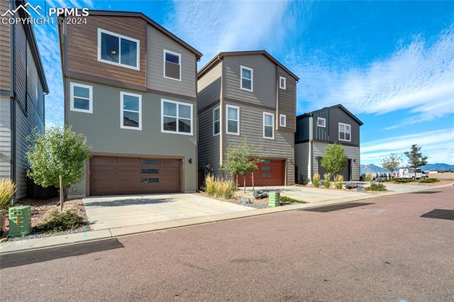 4127 Parkwood Trail