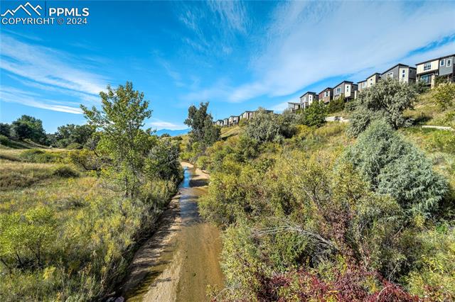 4127 Parkwood Trail