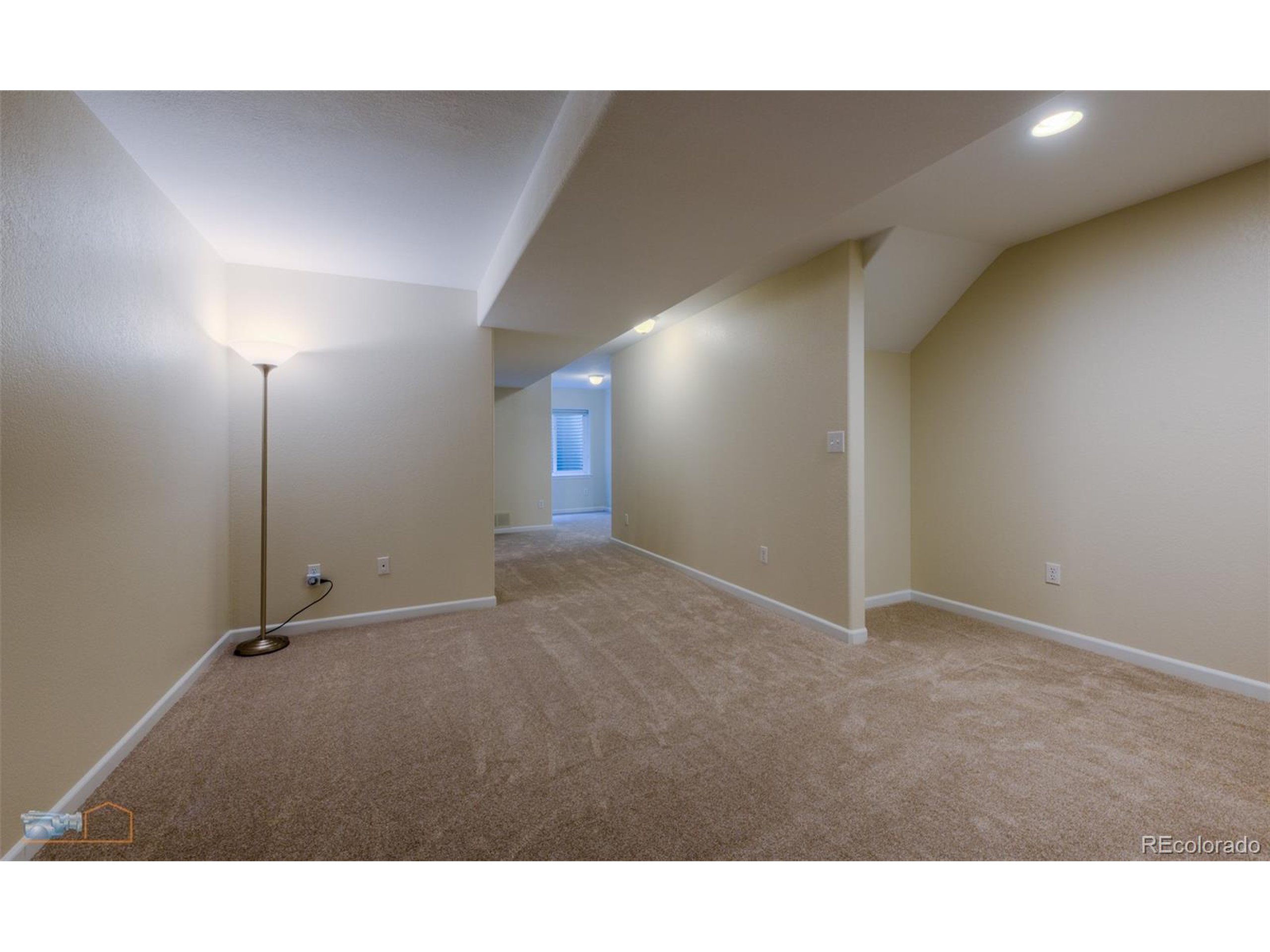 3907 Beasley Dr