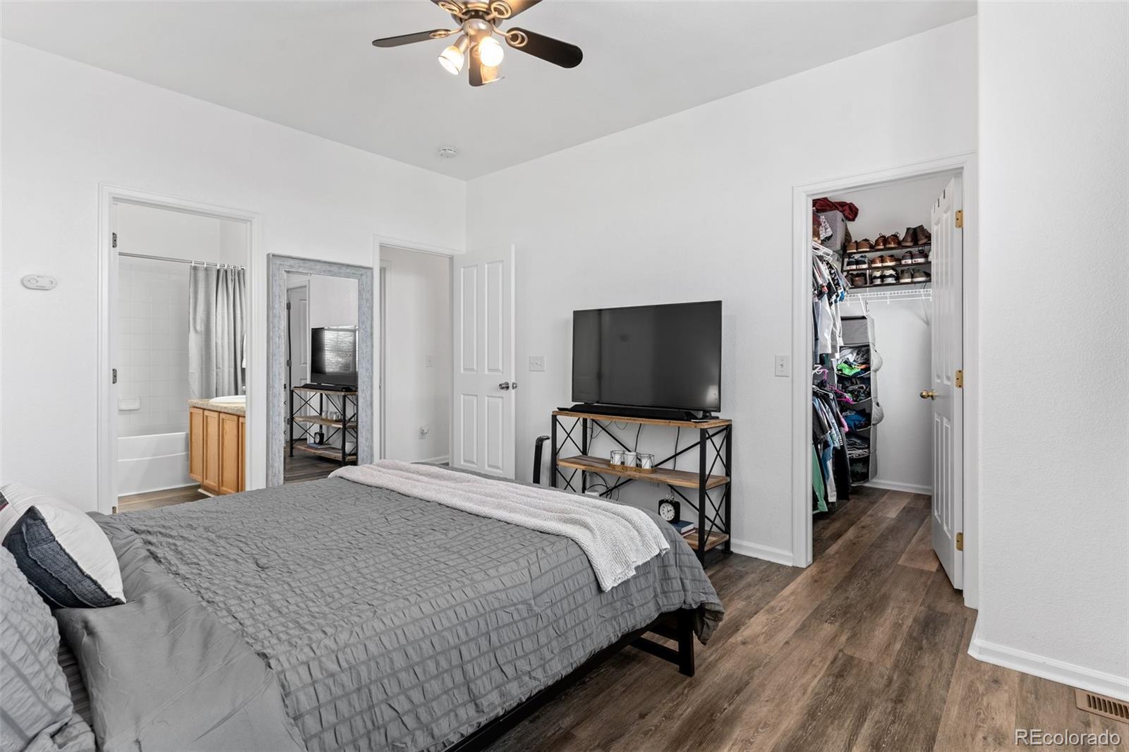 14700 E 104th Avenue Unit: 2402