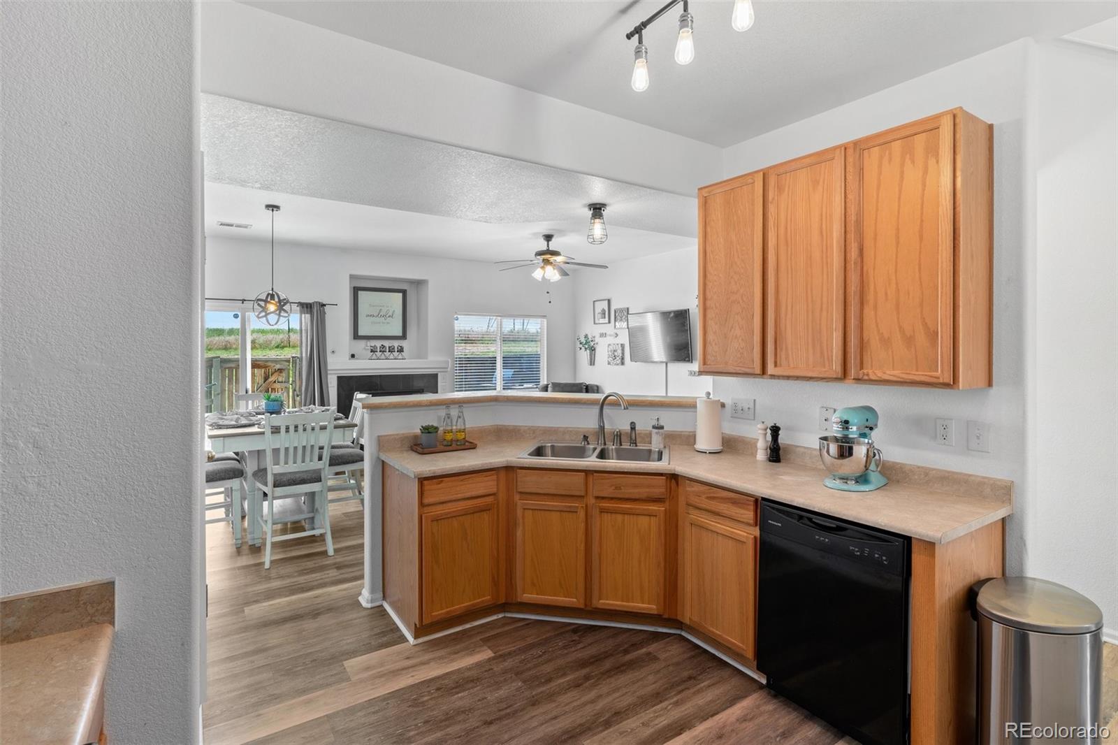 14700 E 104th Avenue Unit: 2402