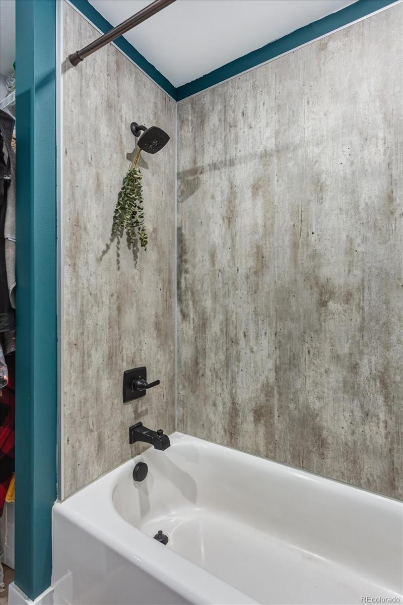 378 Weathervane Lane