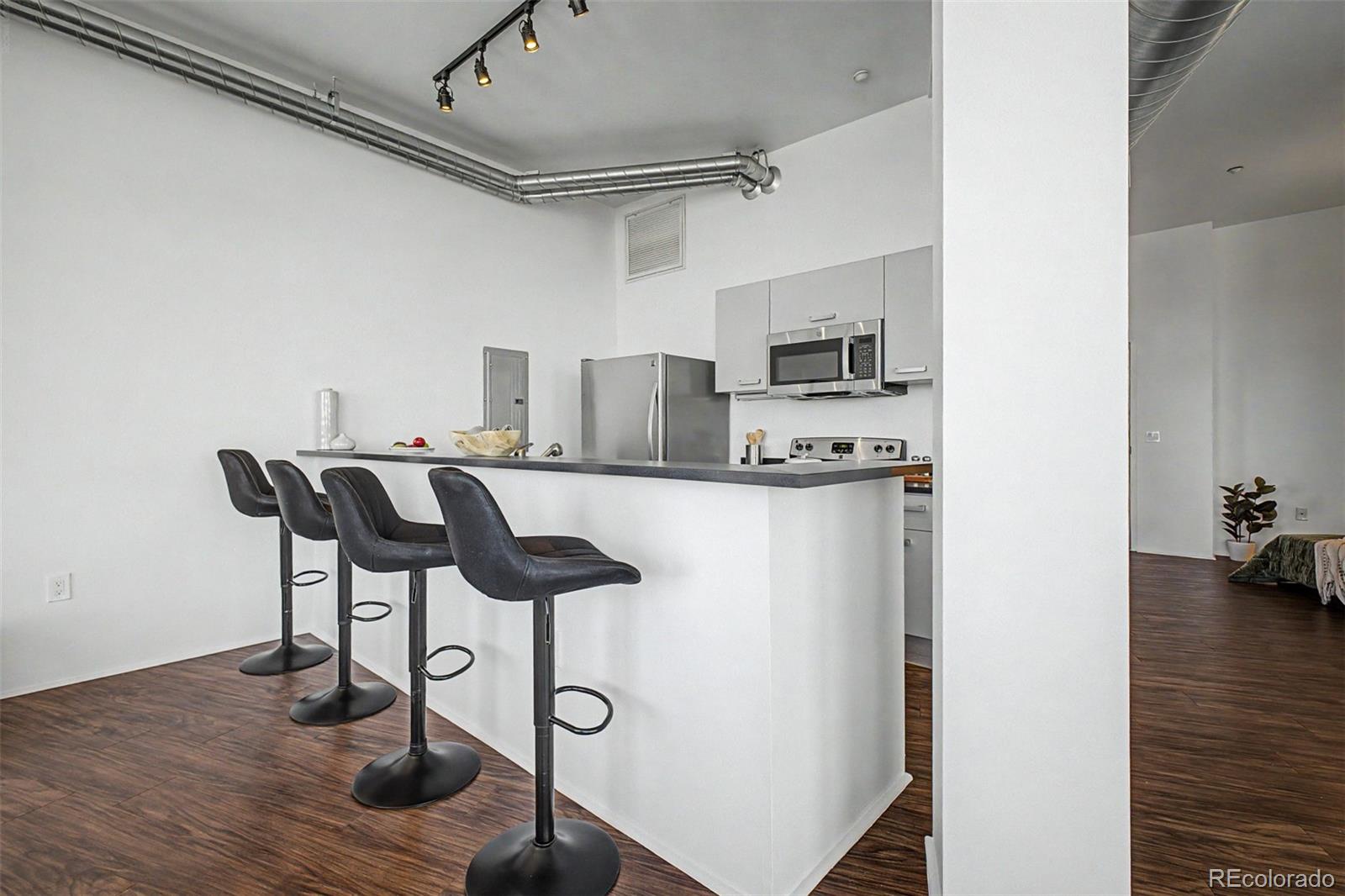 3100 Huron Street Unit: 3M