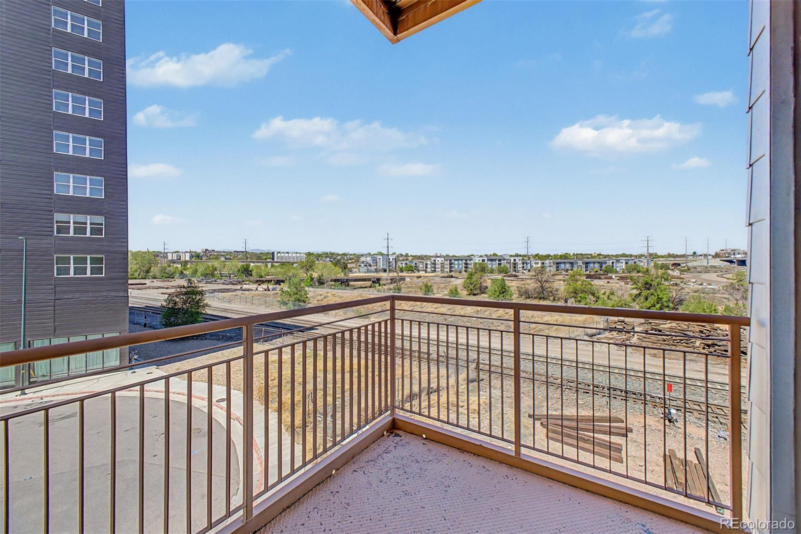 3100 Huron Street Unit: 3M