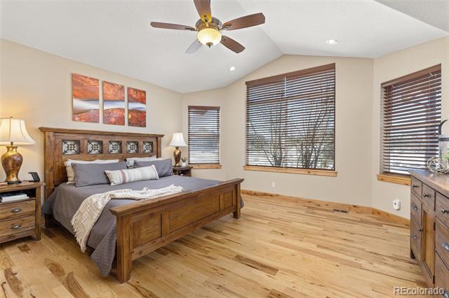 7398 Weaver Circle