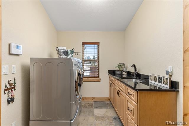 7398 Weaver Circle