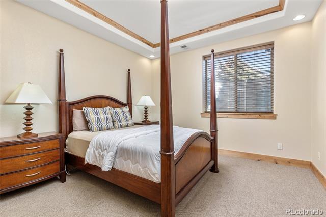7398 Weaver Circle