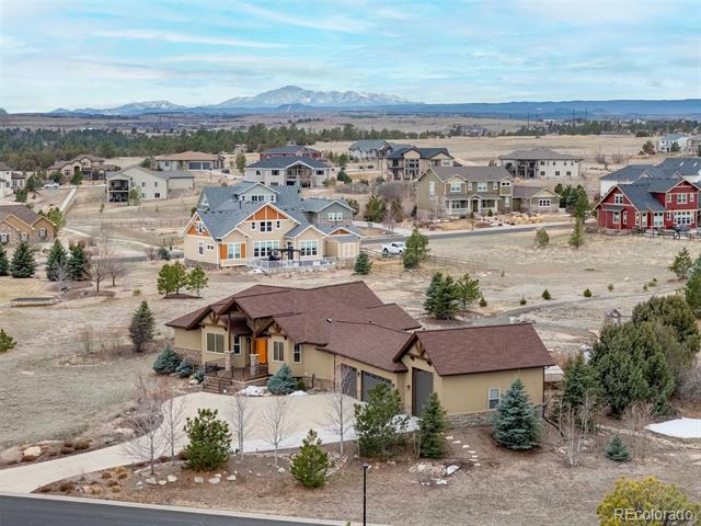 7398 Weaver Circle
