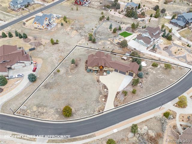 7398 Weaver Circle