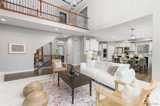 9039 Rambling Oak Place