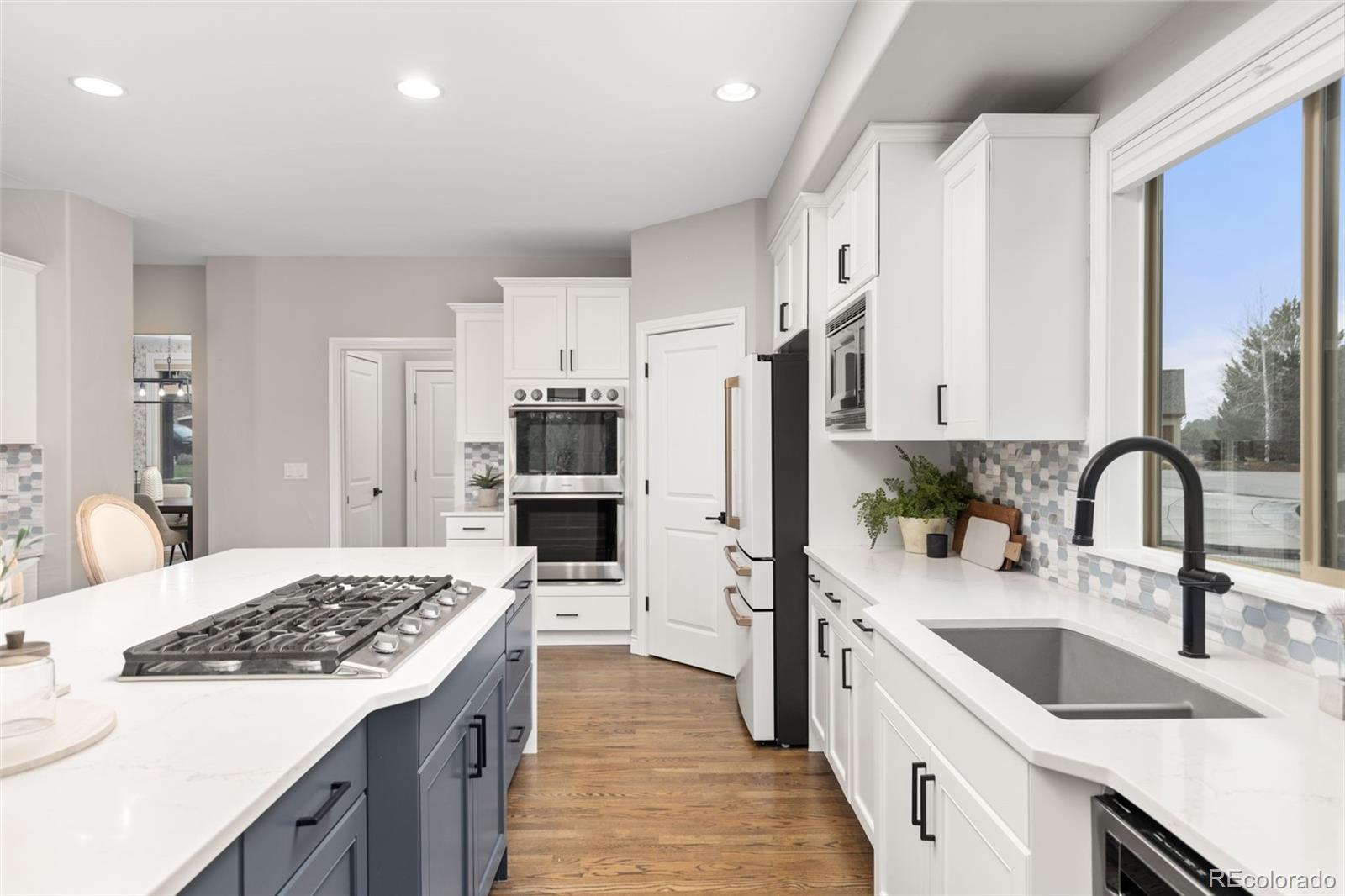 9039 Rambling Oak Place