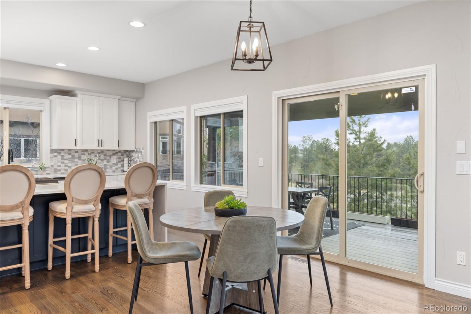9039 Rambling Oak Place