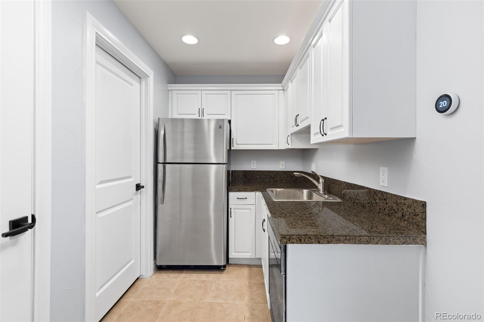 9039 Rambling Oak Place