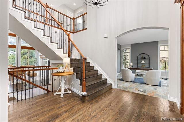 9039 Rambling Oak Place