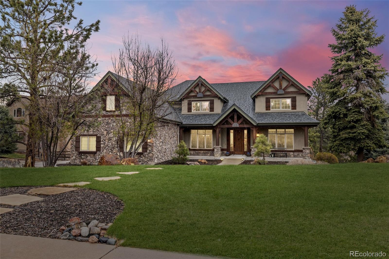 9039 Rambling Oak Place