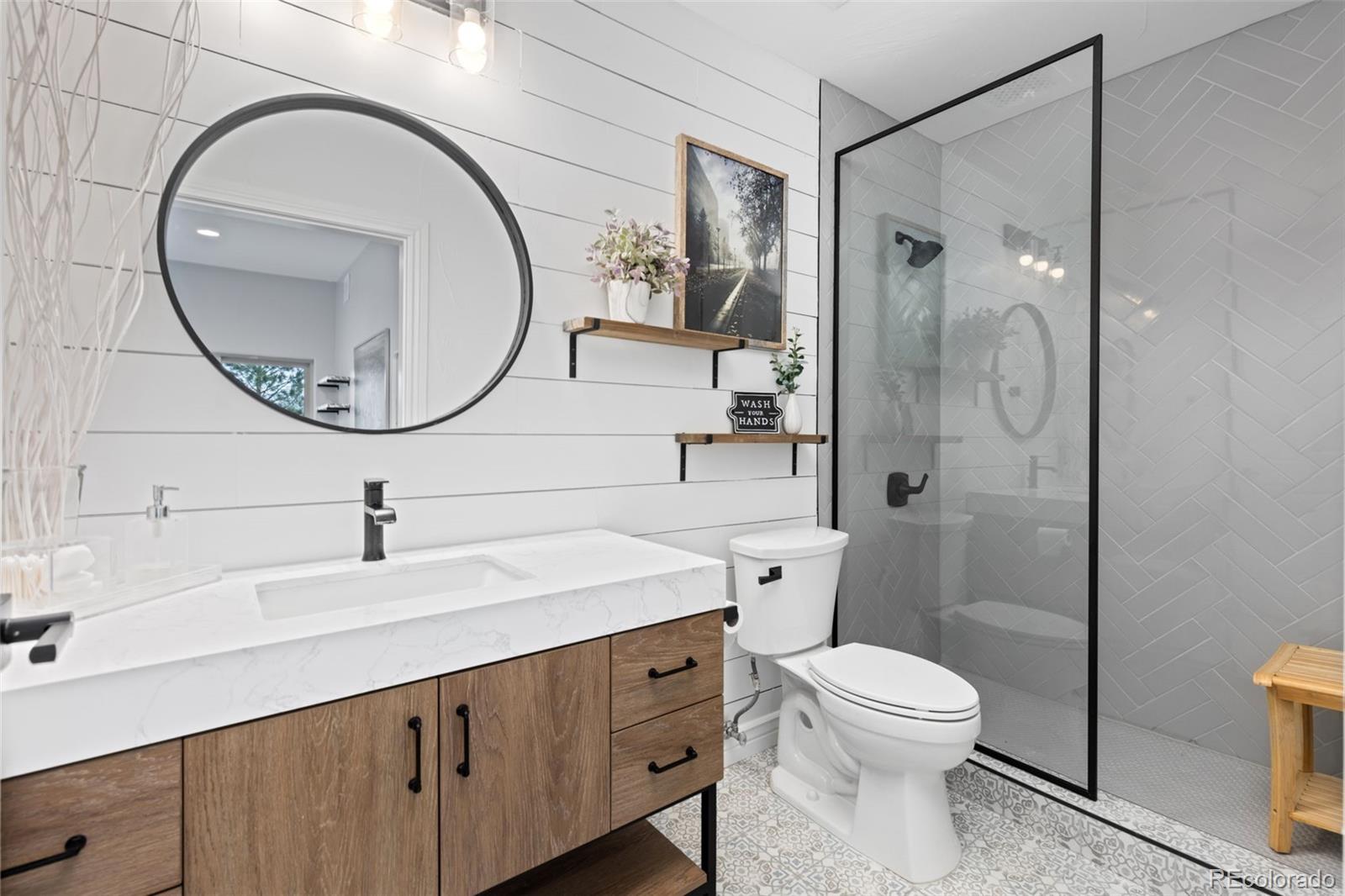 9039 Rambling Oak Place