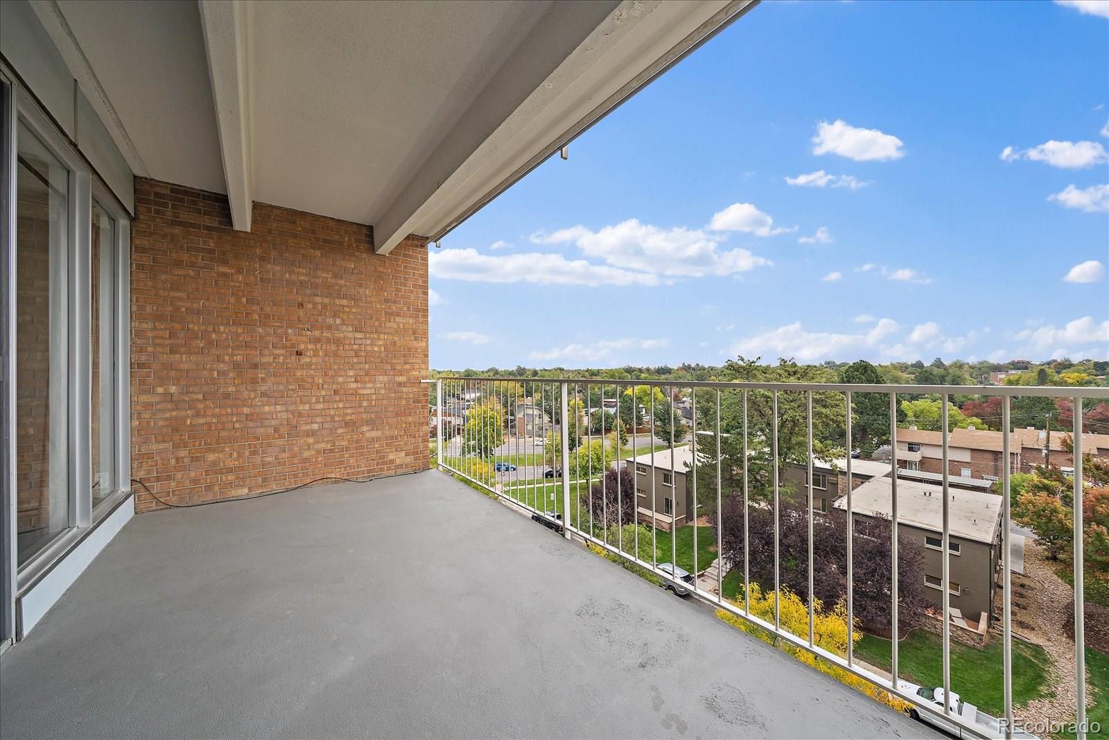 955 Eudora Street Unit: 606E