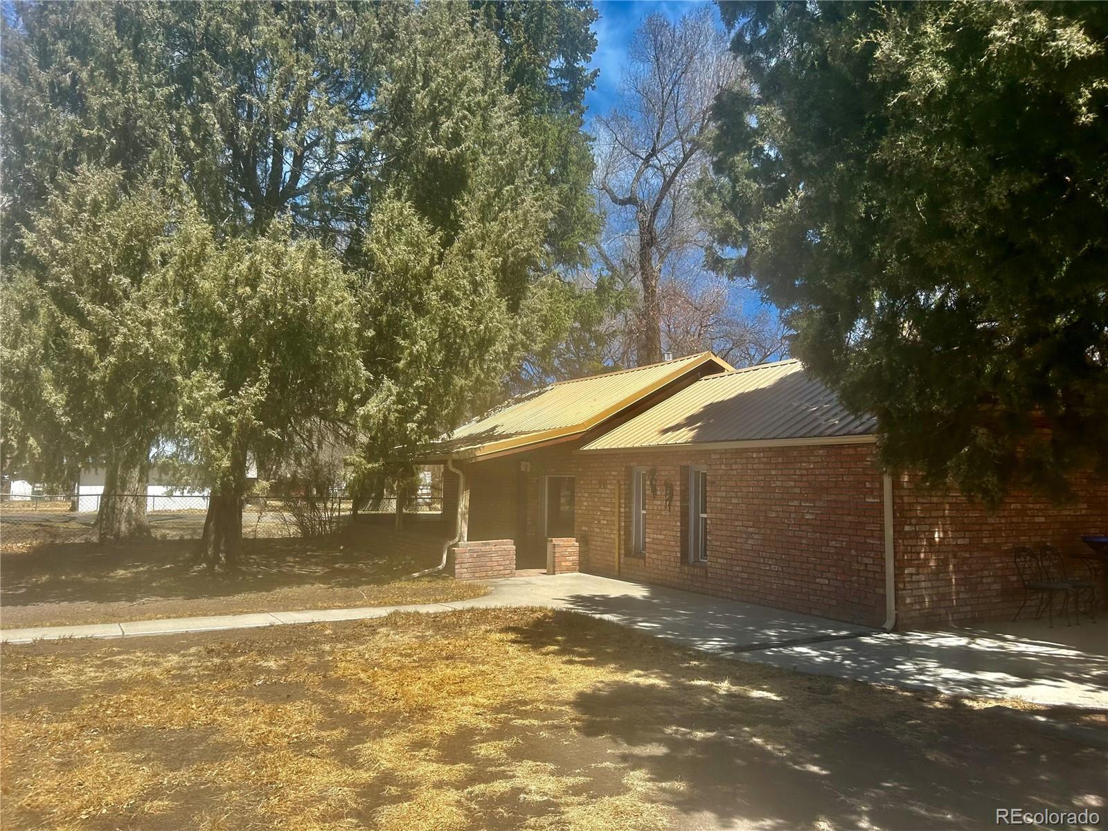 300 3rd Street