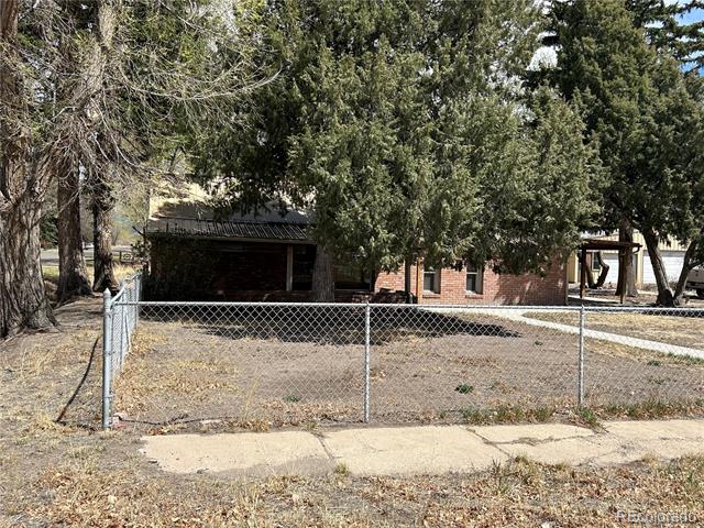 300 3rd Street