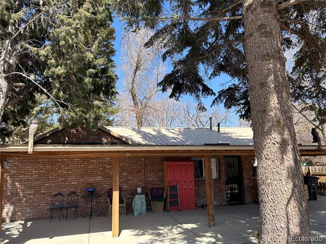 300 3rd Street