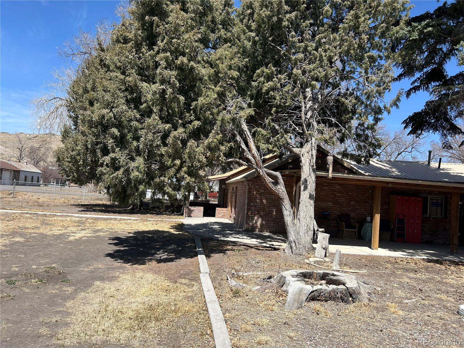 300 3rd Street
