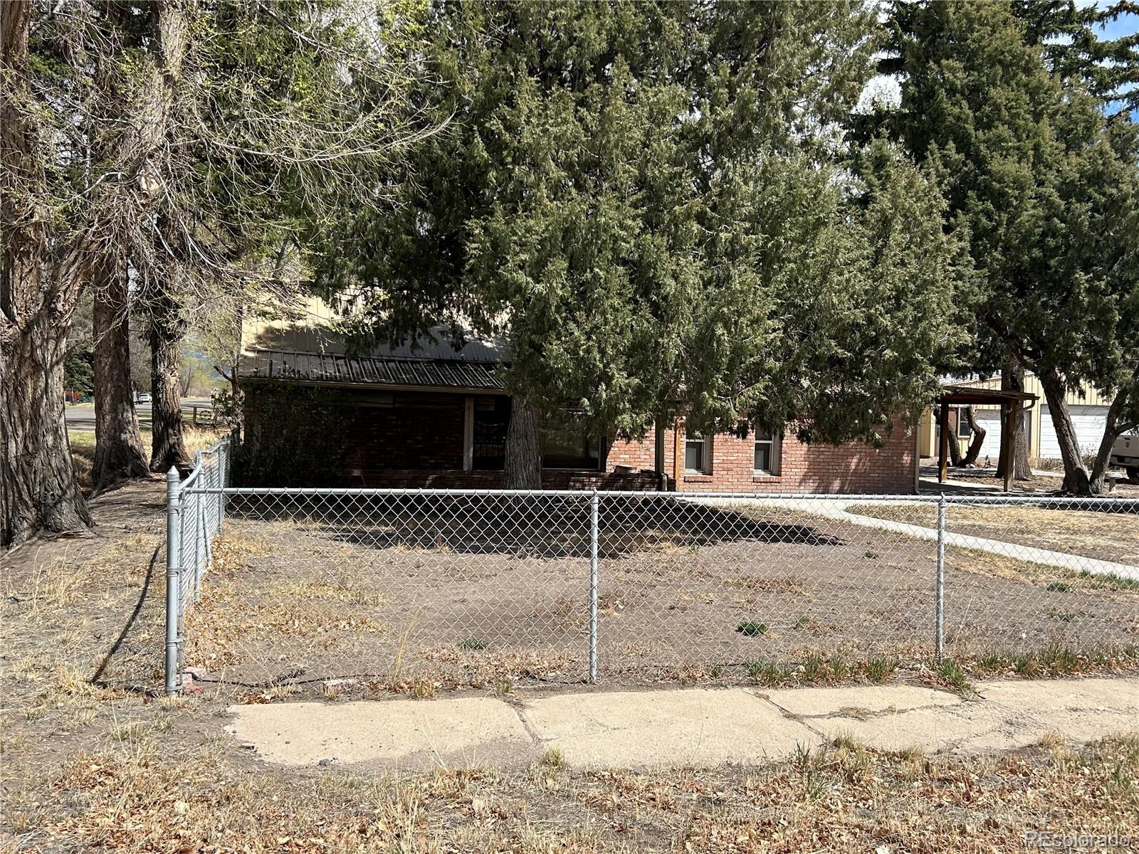 300 3rd Street