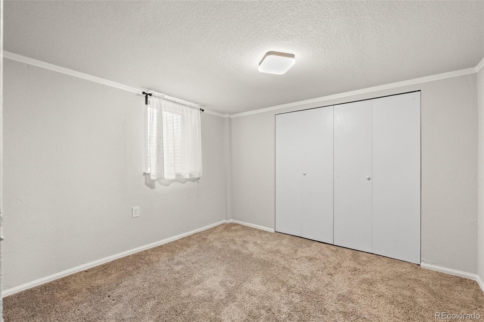 1843 S Hazel Court