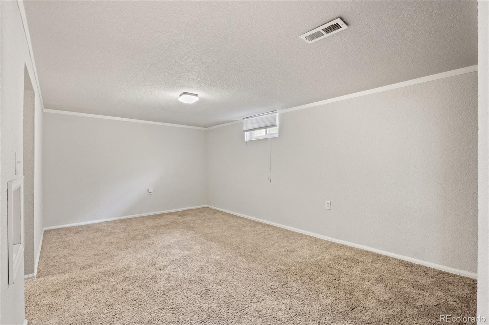 1843 S Hazel Court