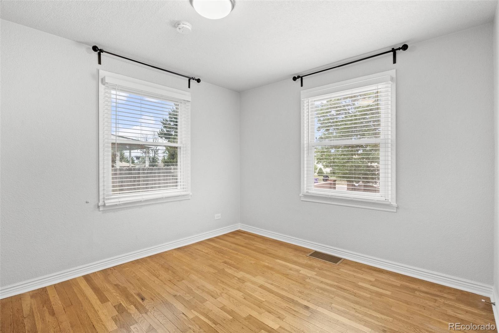 1843 S Hazel Court