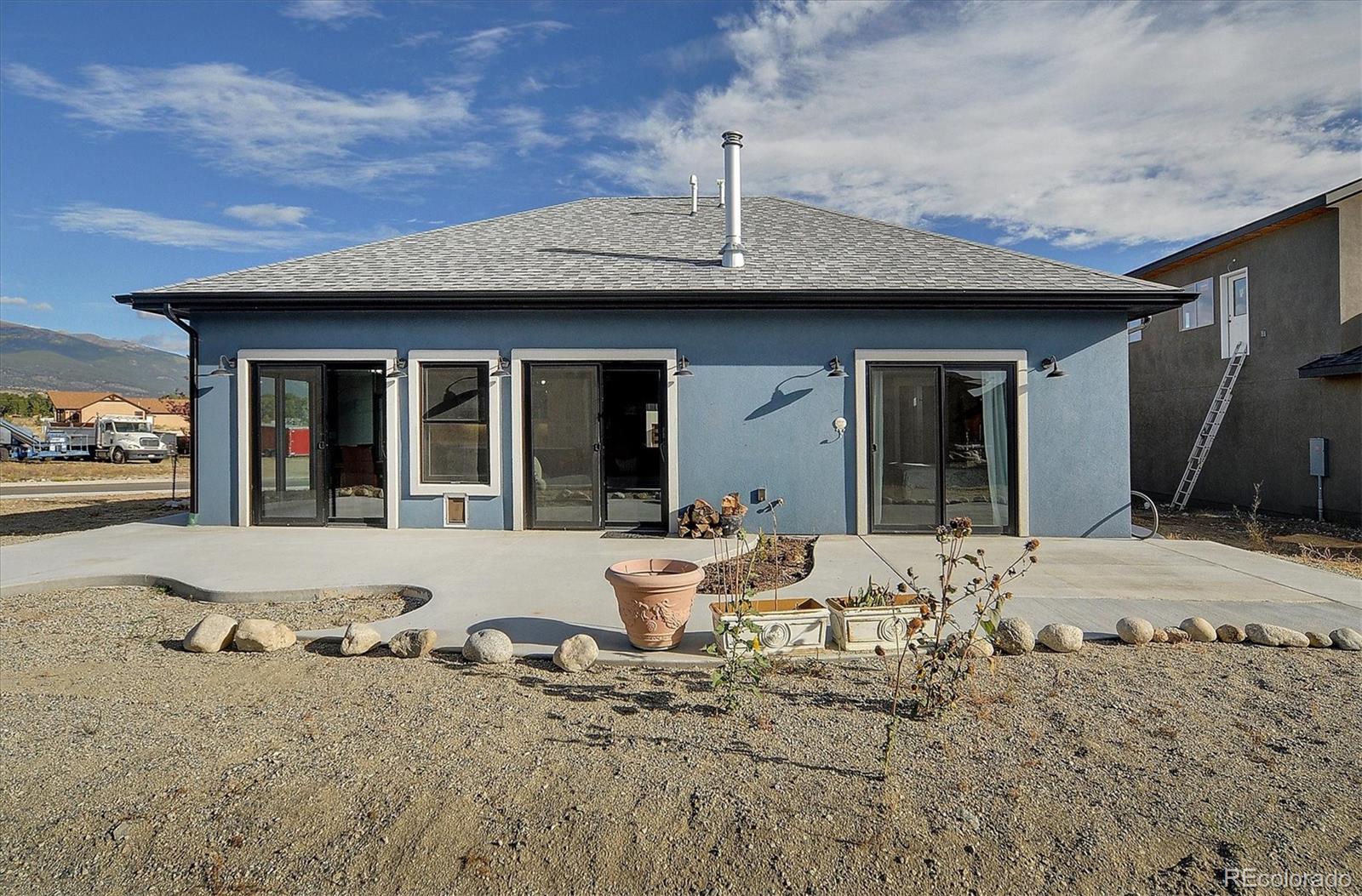 152 Raven Way