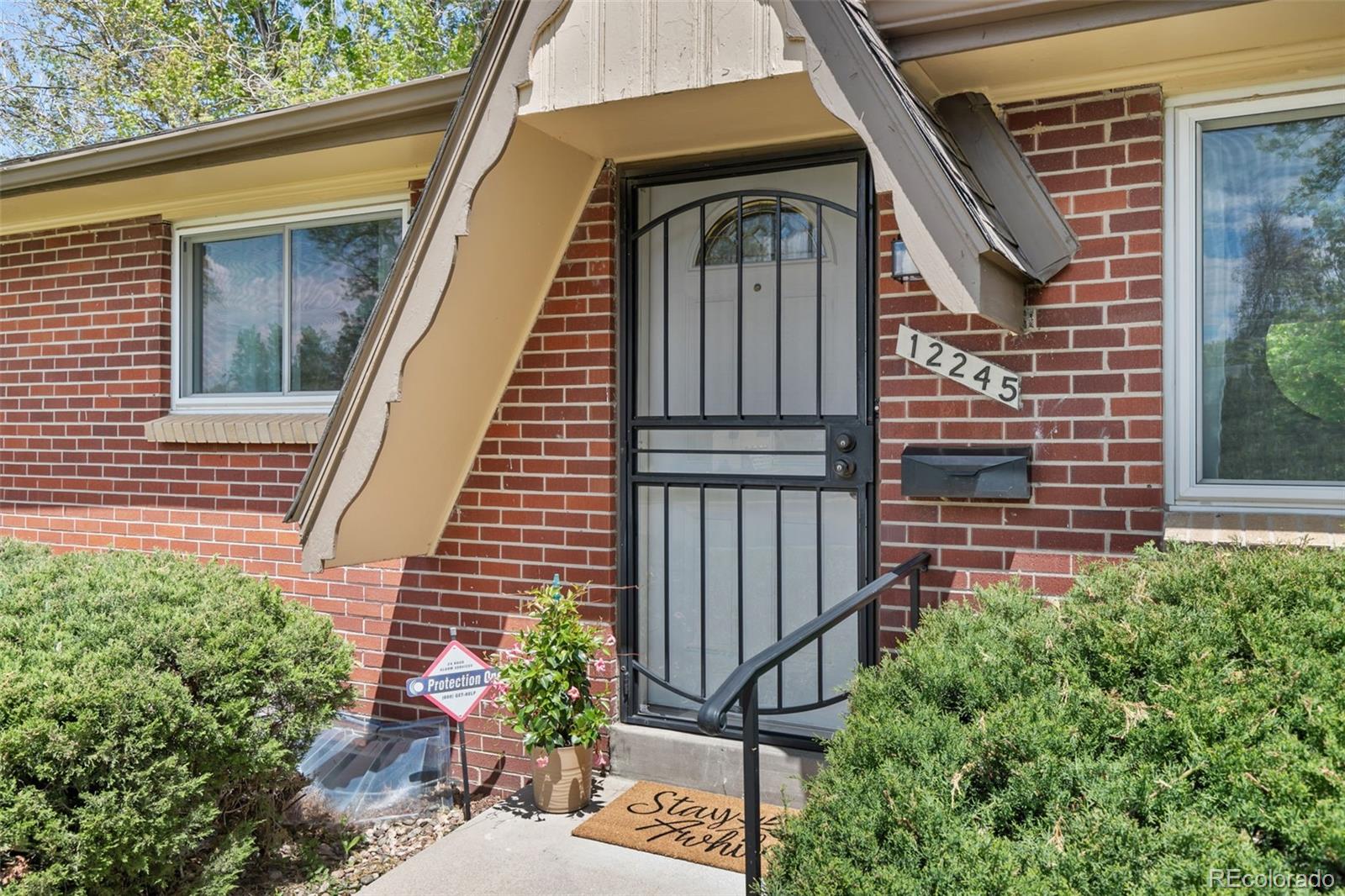 12245 E Virginia Drive